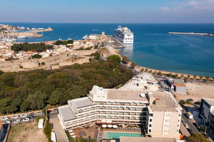 Athineon Hotel 4*-13