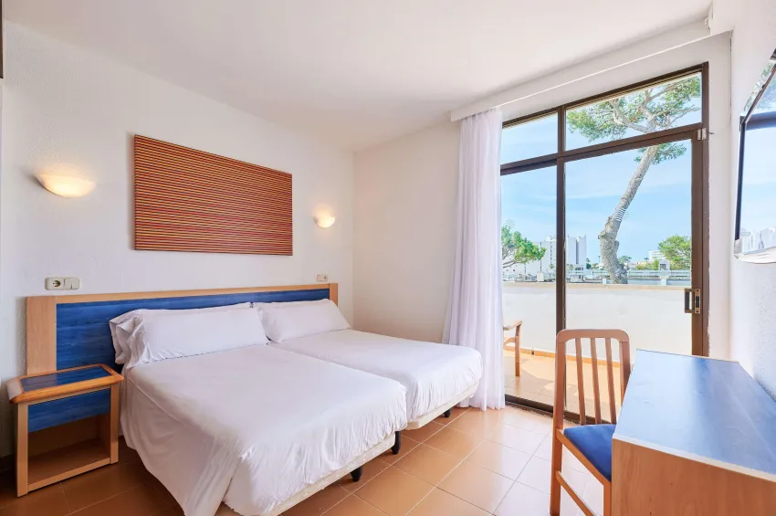AluaSun Cala Antena 3*-32