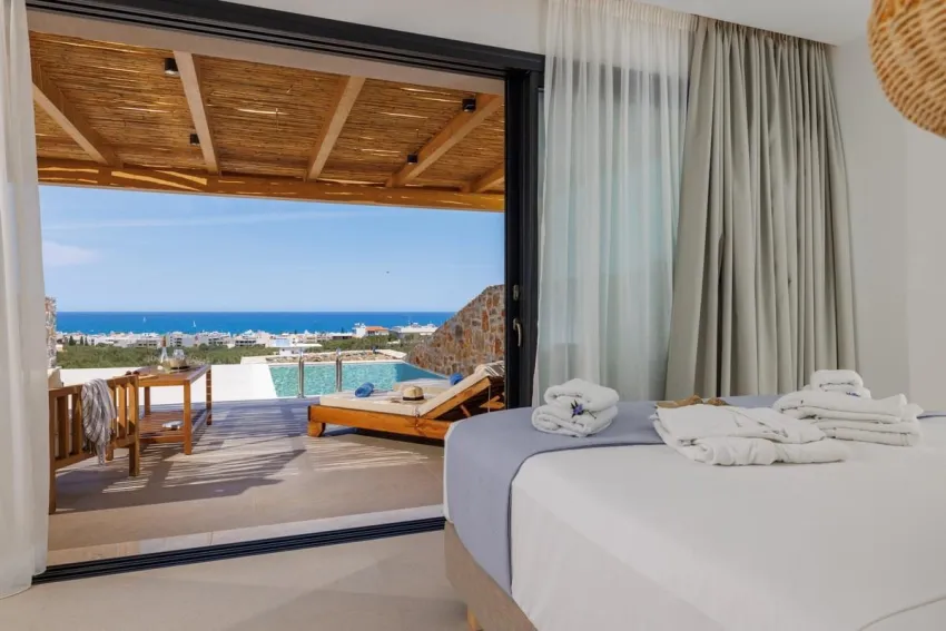 Deos Luxury Suites 4*-6