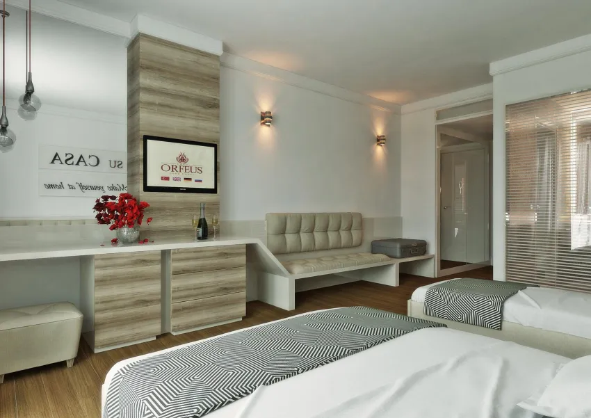 Orfeus Queen Hotel 4*-7