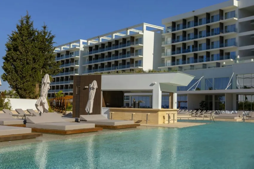 Chrysomare Beach Hotel and Resort 5*-8