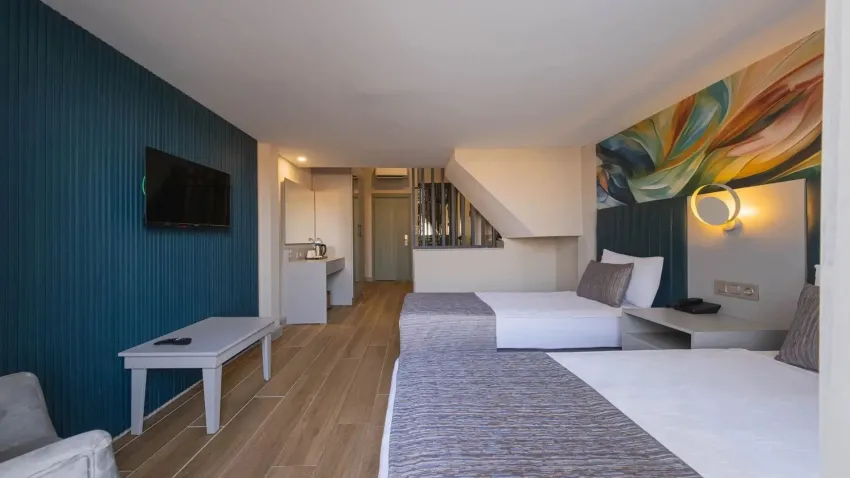 Dream Fun World Hotel 5*-7