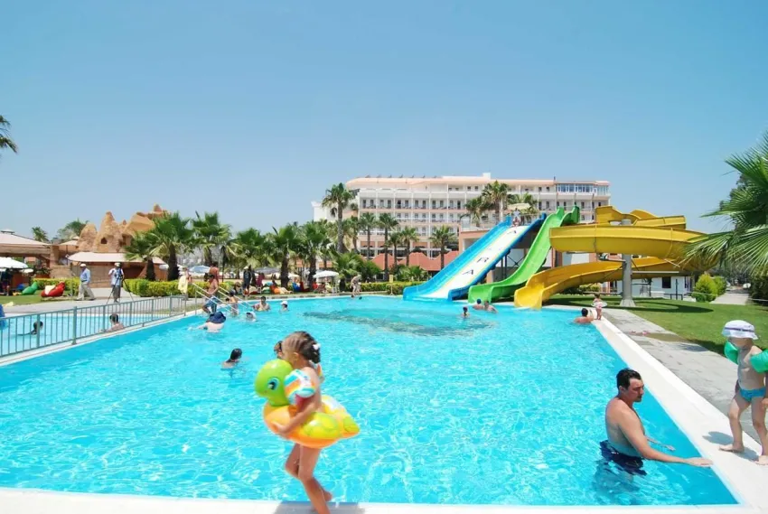 Adora Hotel Resort 5*-5