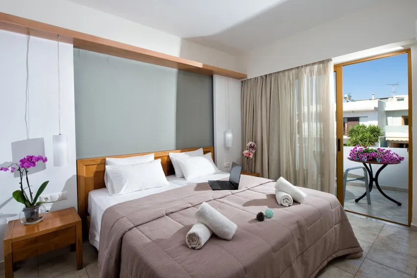 Mary Hotel and Mary Royal Suites 3*-6