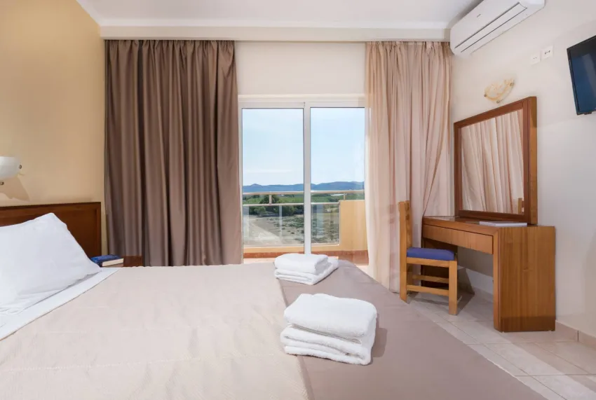 Sunny Bay Hotel 3*-13