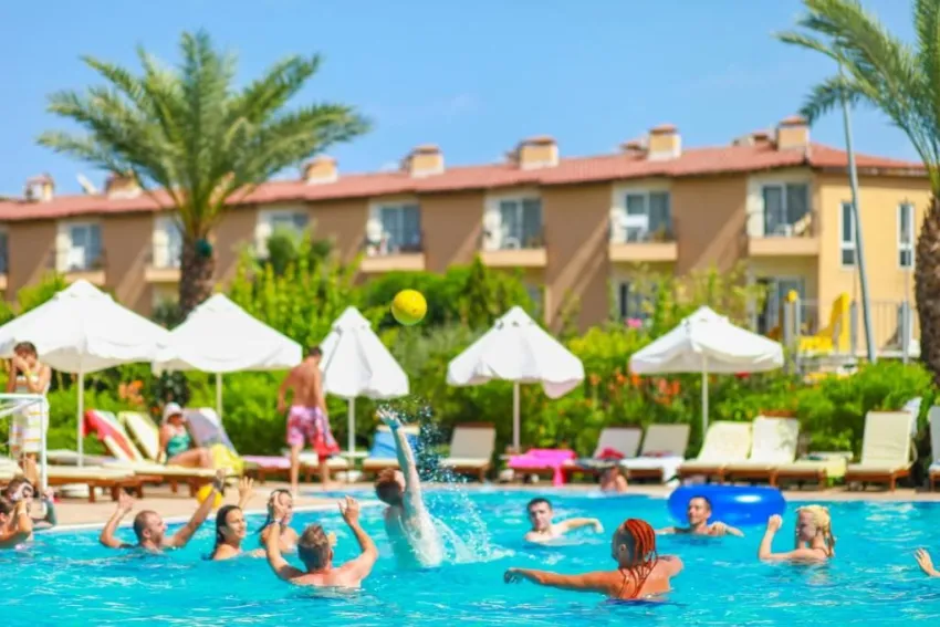 PINE HOUSE HOTEL  4*-2