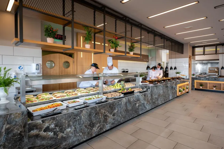 Royal and Imperial Belvedere 4*-44