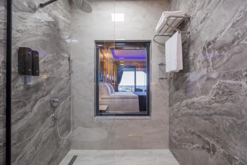 CLUB ROBIN HOOD HOTEL  4*-6