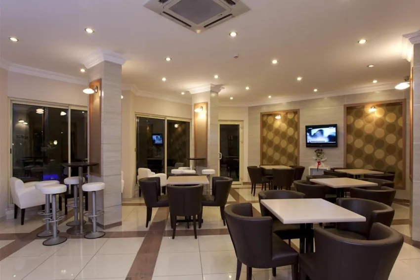 Kleopatra Remi Hotel 4*-6