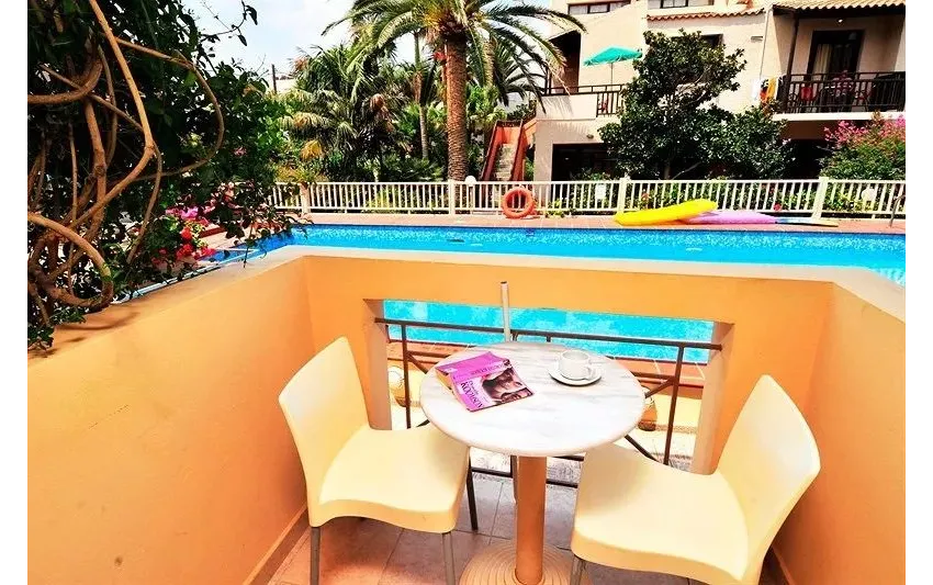 Lambrinos Suites 2*-16