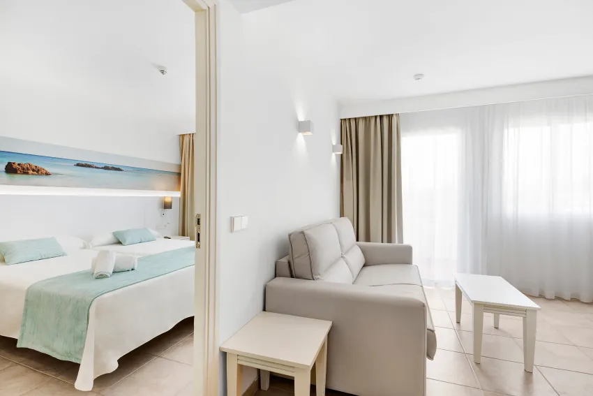 AluaSun Continental Park Hotel & Apartments 4*-10