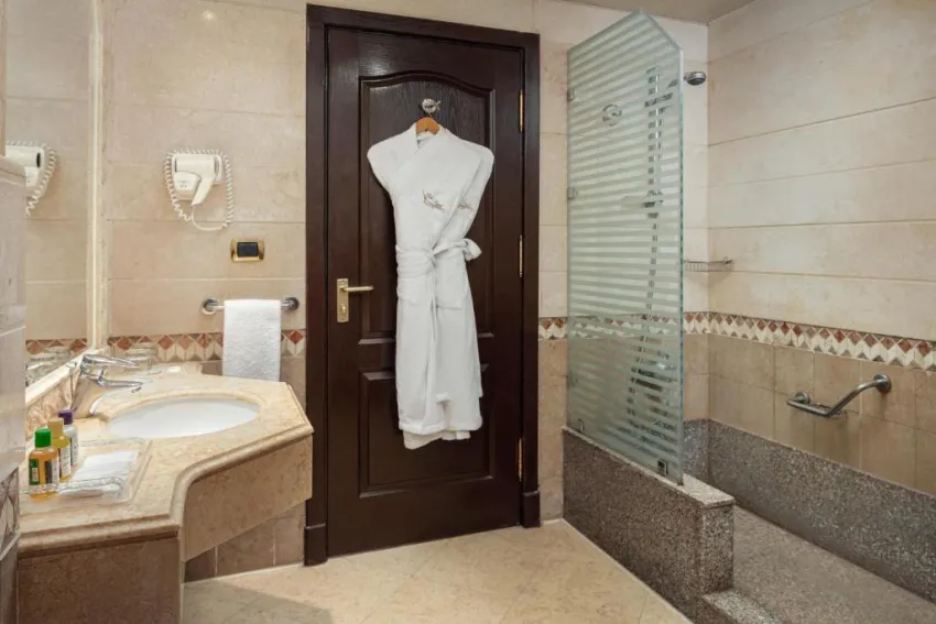 PALM ROYALE SOMA BAY RESORT  5*-29