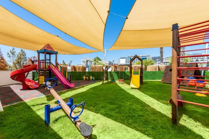 WHITE CITY BEACH (ADULTS ONLY 16+)  5*-27