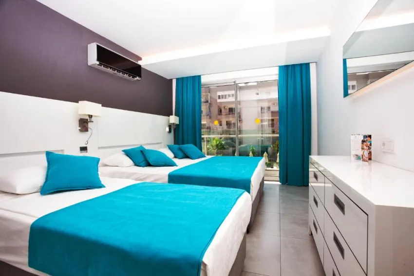 GREEN GARDEN SUITES HOTEL  4*-9
