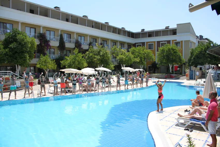 Tu Casa Gelidonya 4*-36