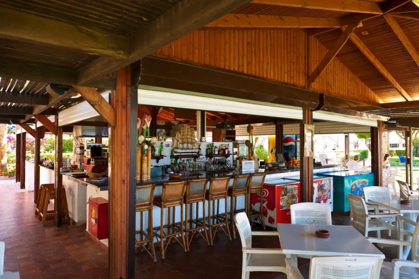 Blue Horizon Hotel 4*-7