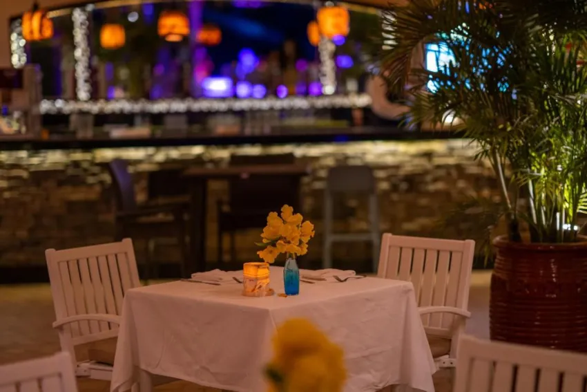 FORT ARABESQUE THE WEST BAY (ADULTS ONLY 16+)  4*-15