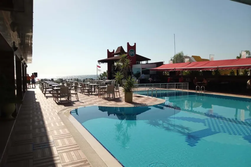 ALERIA BELPORT BEACH HOTEL  4*-15
