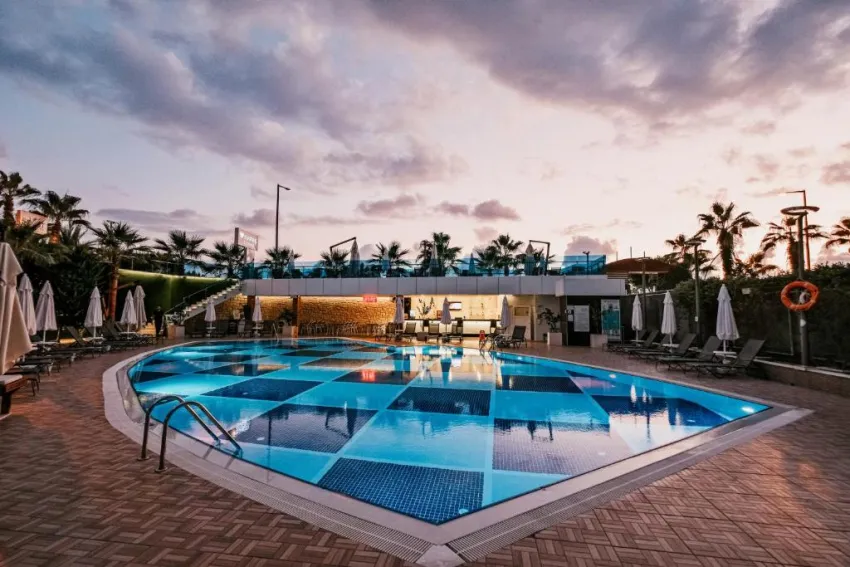 SUNPRIME C-LOUNGE (ADULS ONLY 16+) - STANDARD ROOM SEA VIEW 5*-9