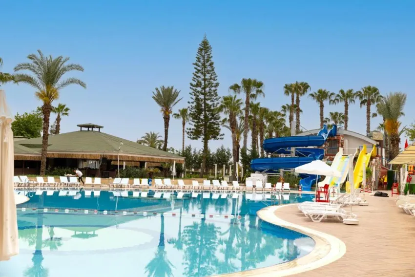 HOLIDAY GARDEN RESORT   5*-14