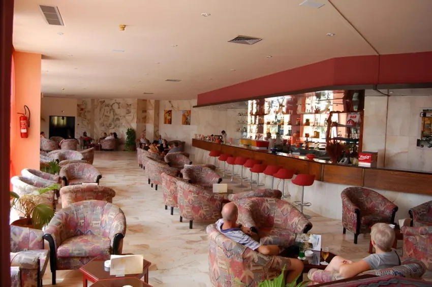 MONARQUE EL FATIMI  4*-17