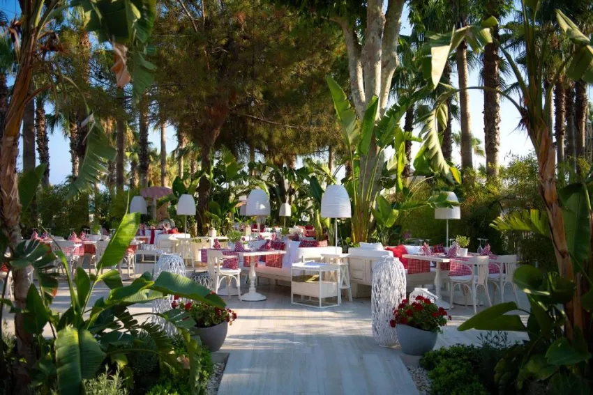 MIRAMARE BEACH HOTEL  5*-37