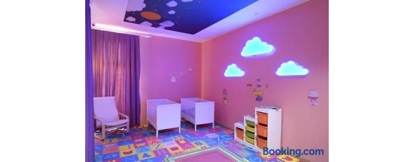 Lord's Palace Hotel SPA Casino 5*-10