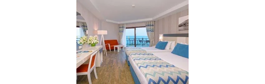 Justiniano Park Conti 4*-27