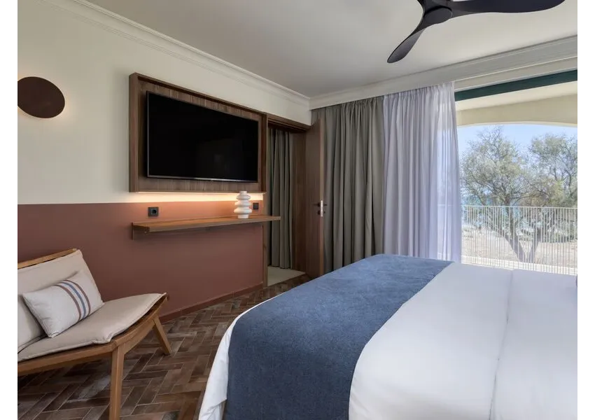 Domes Aulus Zante Autograph Collection 5*-10