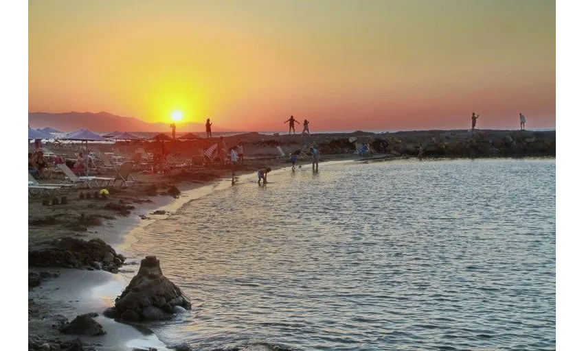 Kalia Beach Hotel 4*-9