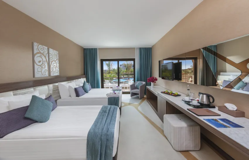 NOAH'S ARK DELUXE HOTEL & SPA  5*-27