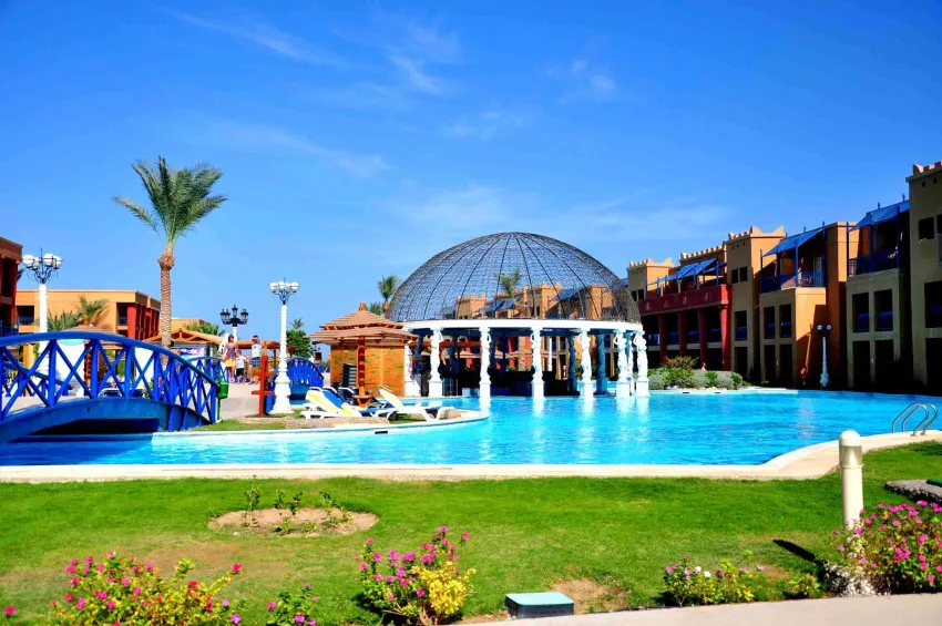 Titanic Palace Resort 4*-5