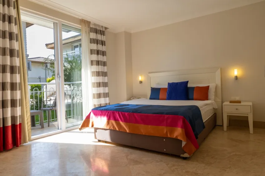 Crystal Boutique Comfort Collection (Adults Only 16+) 1*-10