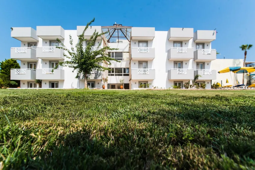 Vagelis Comfort Apartments & Studios 2*-2