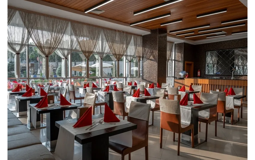 Michell Hotel 5*-9