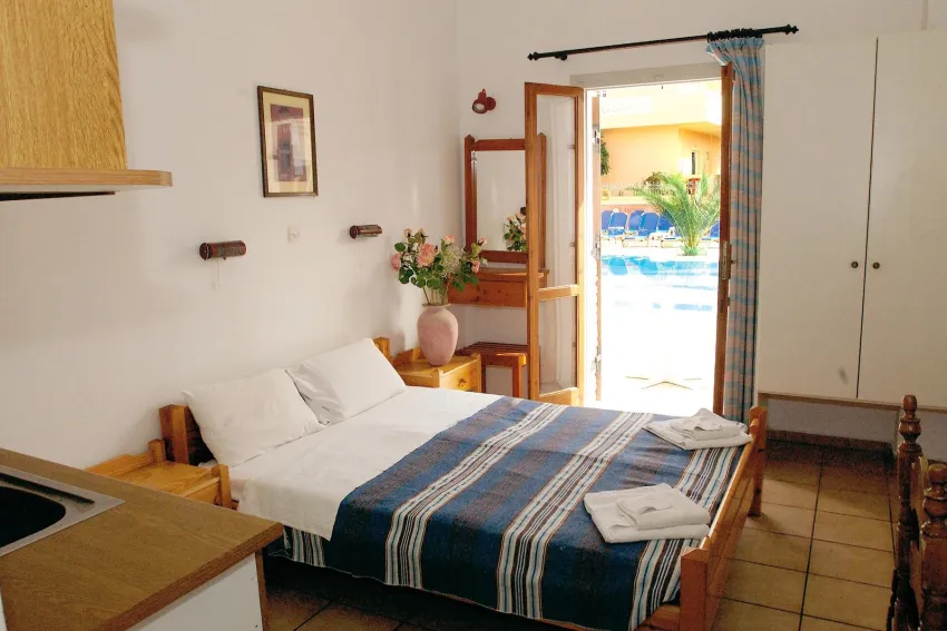 Semiramis Apartments 3*-6