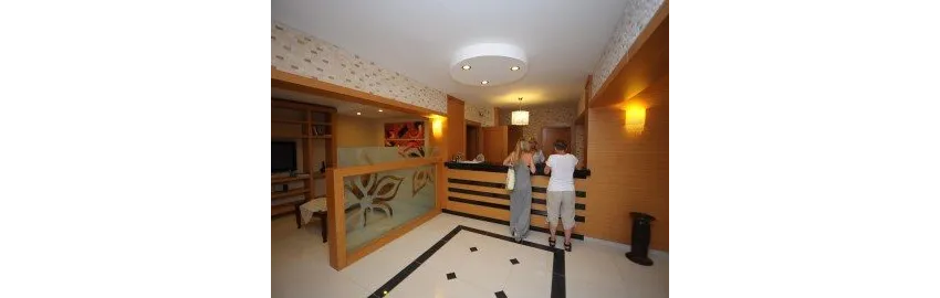 Suite Laguna 3*-2