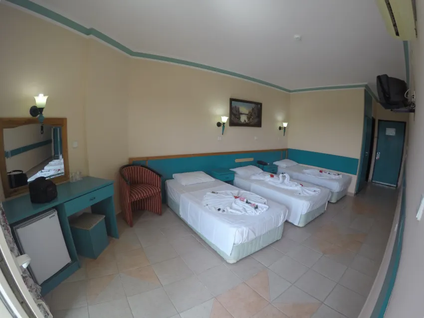 Kleopatra Sunlight 3*-14