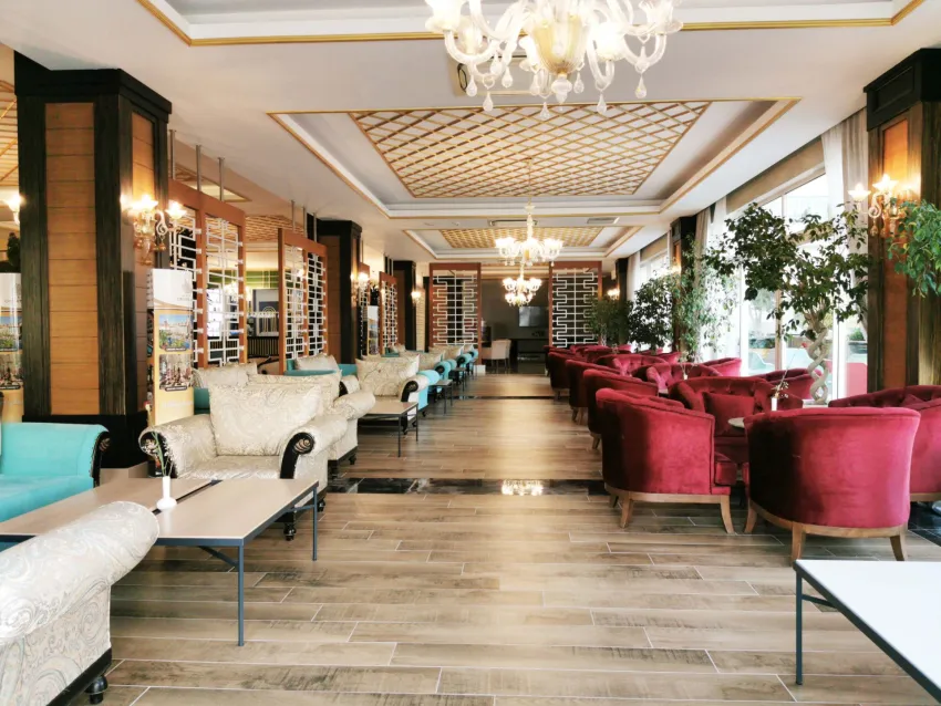 Side Crown Palace 5*-21