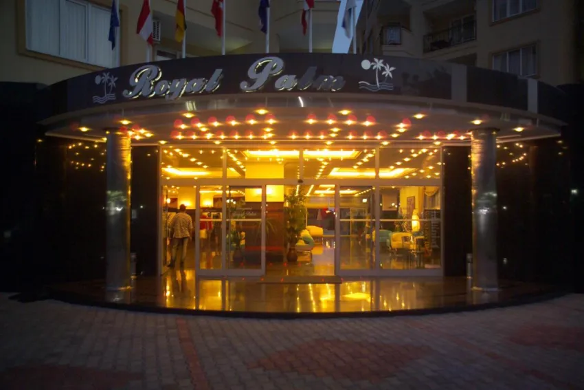 Kleopatra Royal Palm Hotel 4*-1