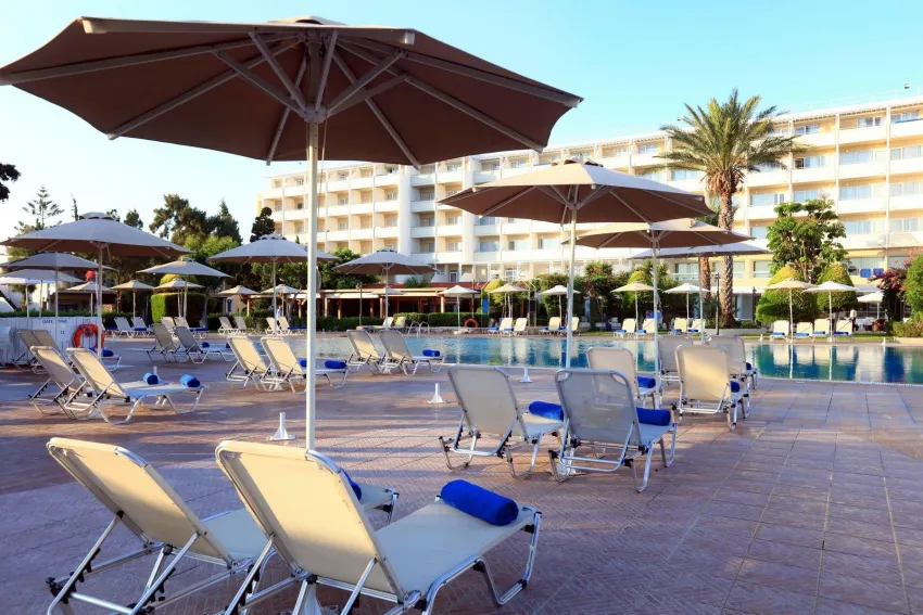 Blue Bay Beach Resort 4*-9