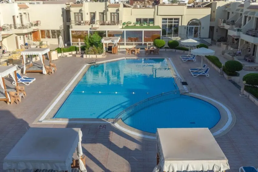 CATARACT LAYALINA  3*-39