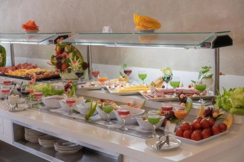 NOVOSTAR DAR KHAYAM  3*-21