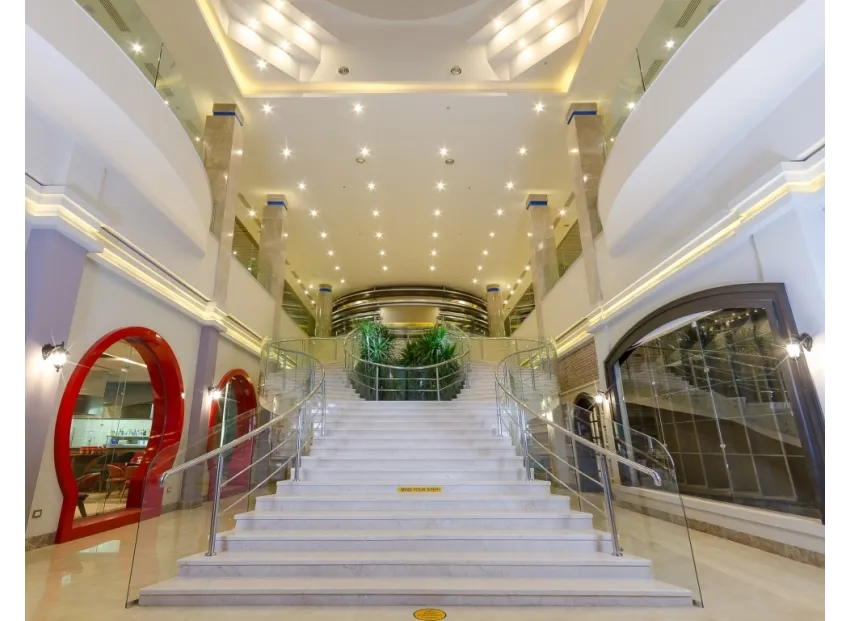 Titanic Royal Resort 5*-6