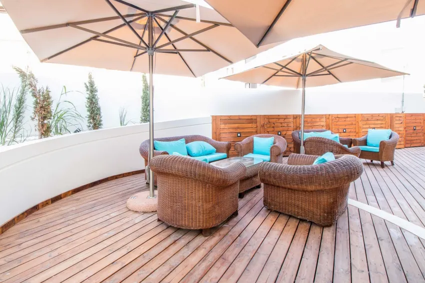 Sunny Days Apartments 4*-9