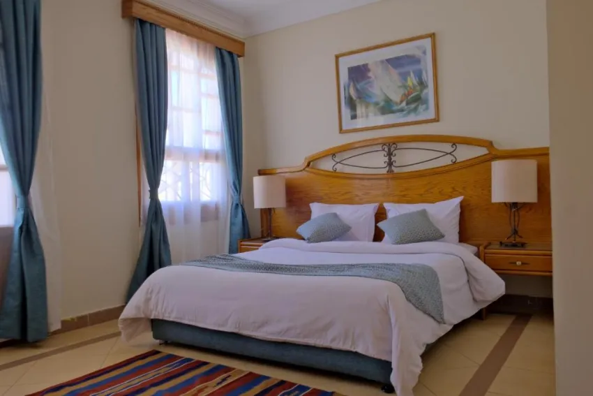 CORAL HILLS RESORT SHARM EL SHEIKH  4*-120