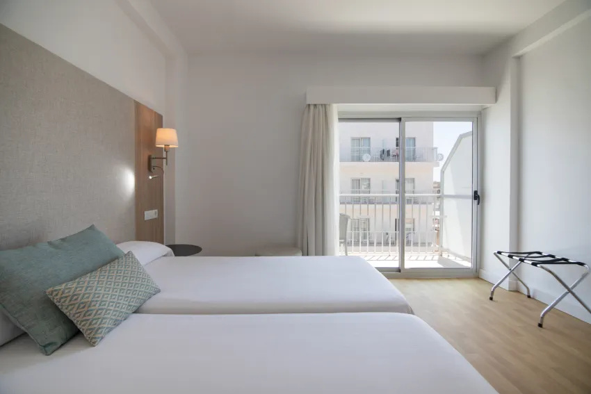 JS Can Picafort 3*-24