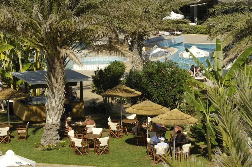 Constantinou Bros Athena Beach Hotel 4*-1