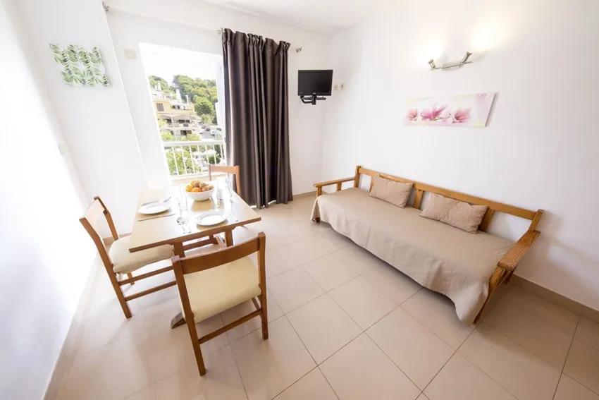 Hotel Lliteras 1*-25