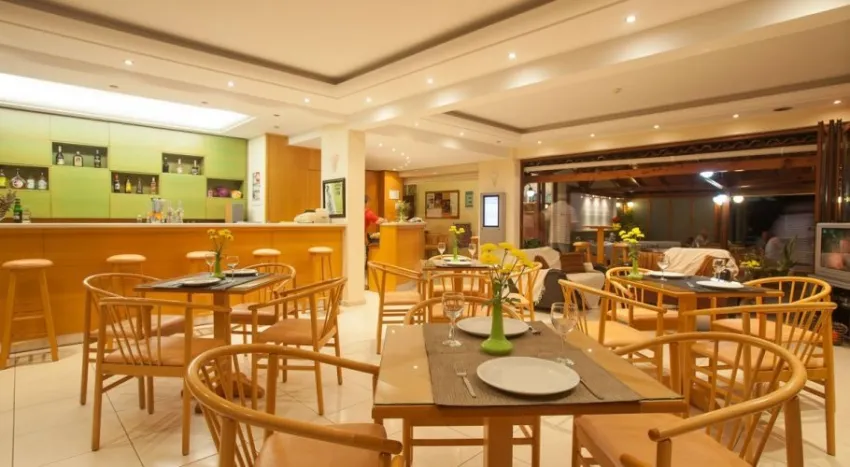 Dimitra Hotel and Apartments 3*-7